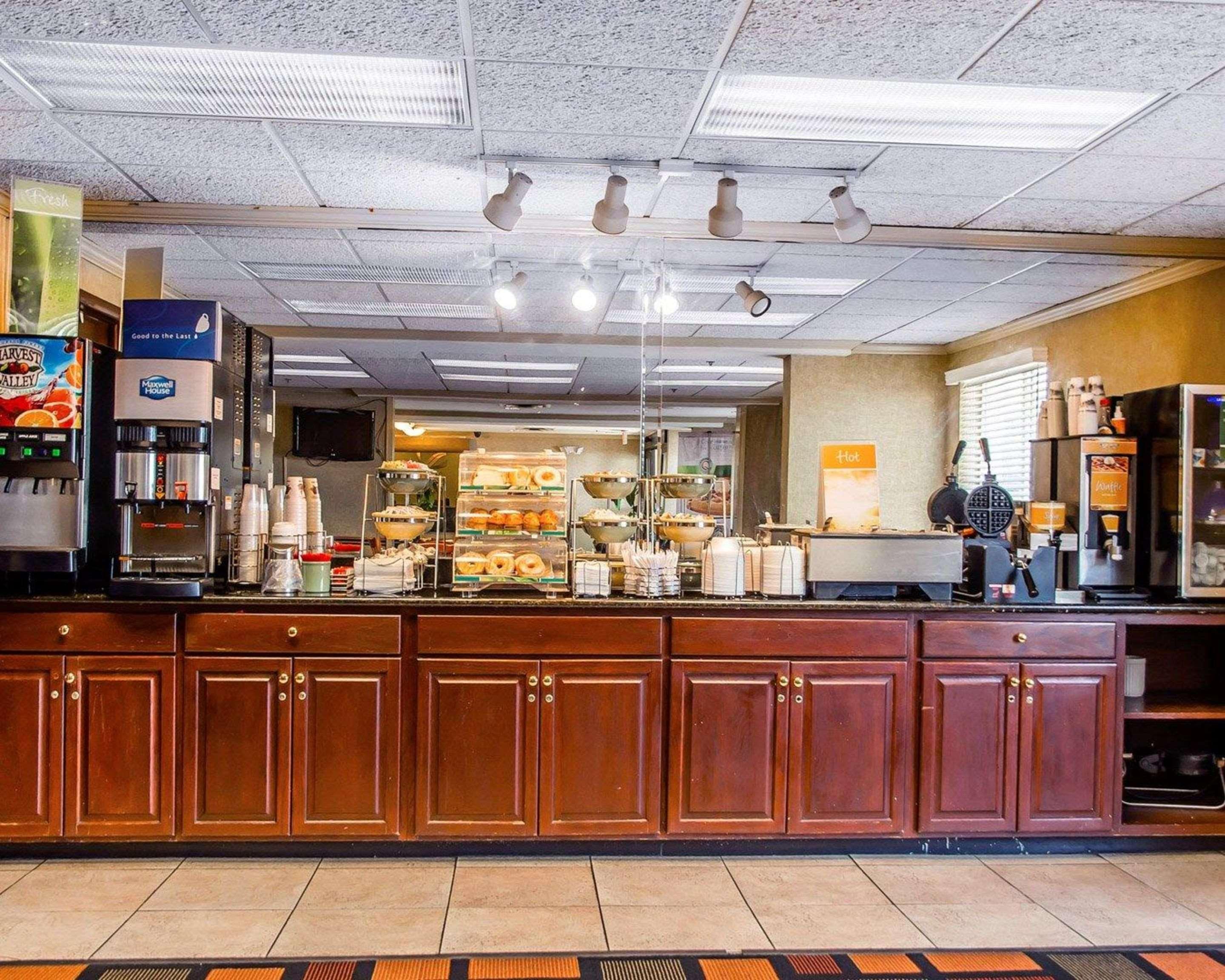 Quality Inn & Suites Cvg Airport Ерланджър Екстериор снимка