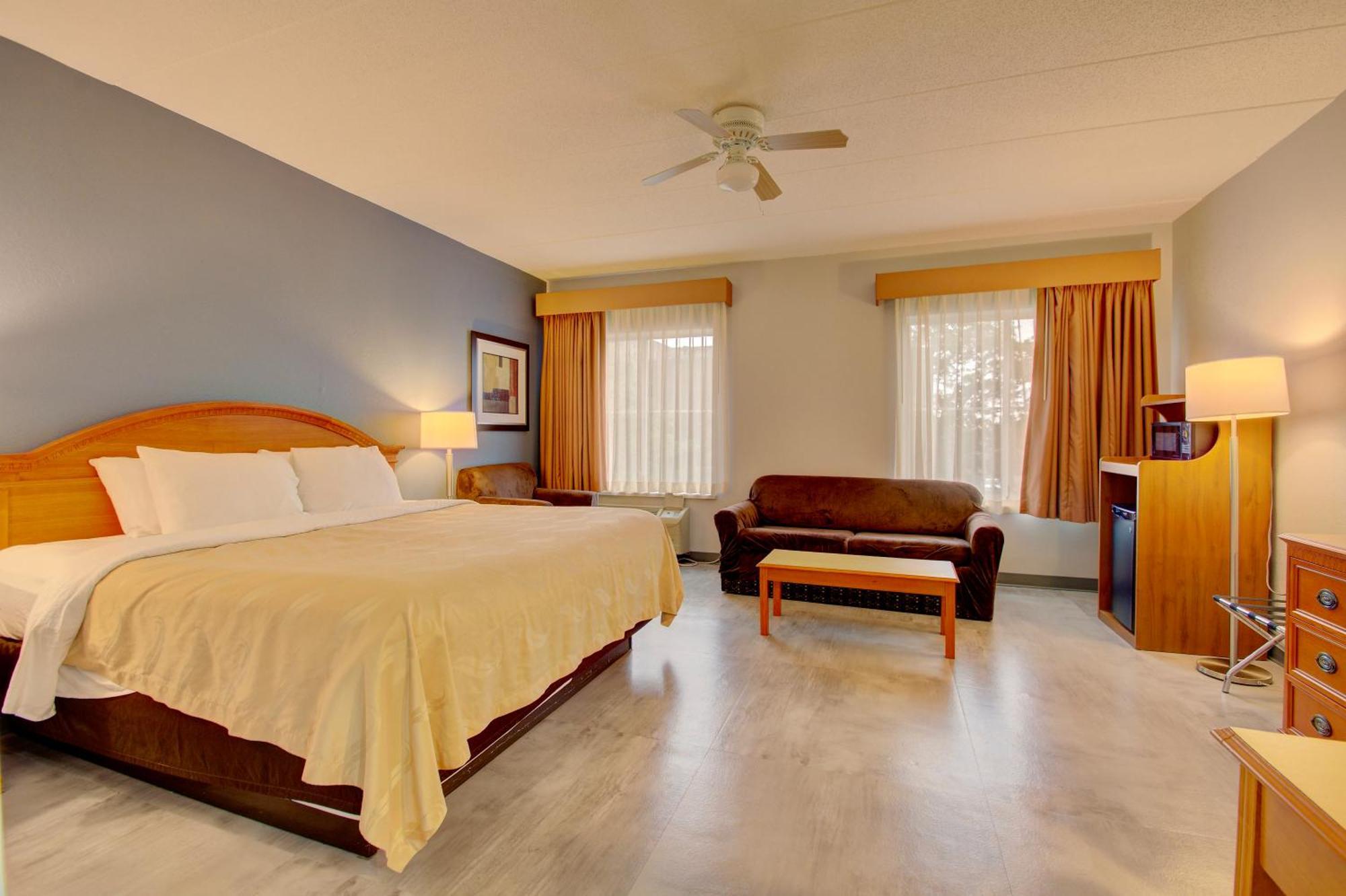 Quality Inn & Suites Cvg Airport Ерланджър Екстериор снимка