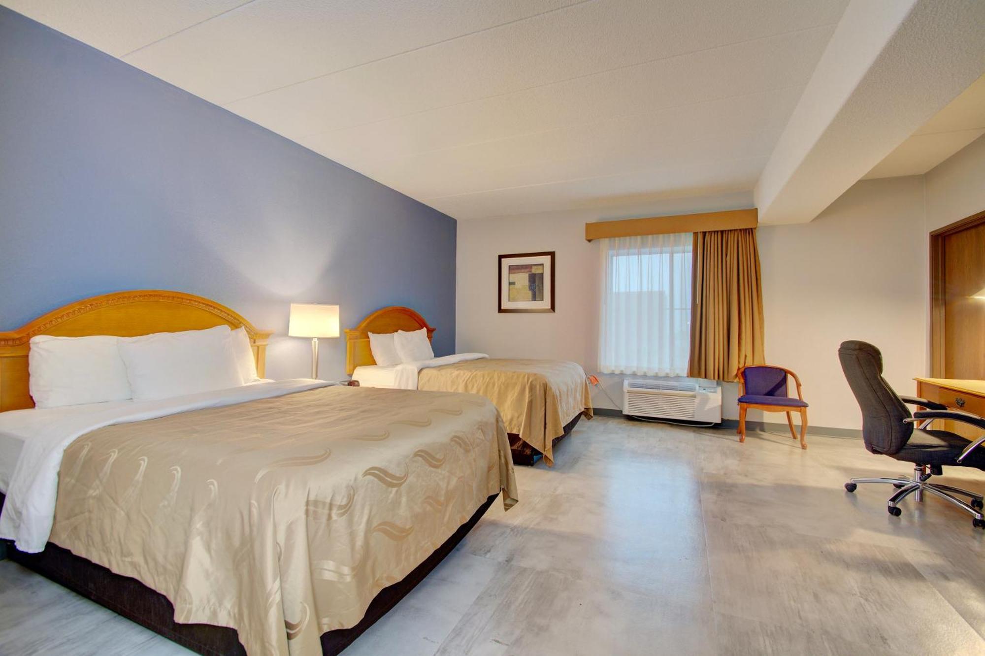 Quality Inn & Suites Cvg Airport Ерланджър Екстериор снимка