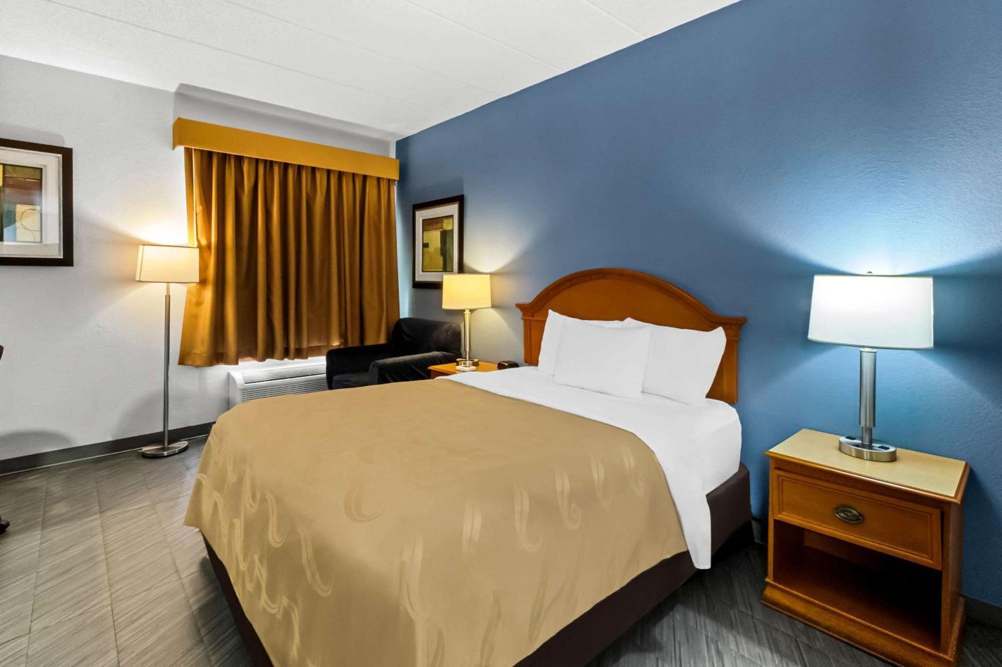 Quality Inn & Suites Cvg Airport Ерланджър Екстериор снимка
