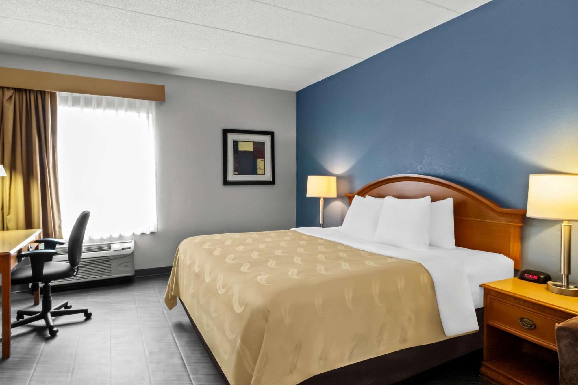 Quality Inn & Suites Cvg Airport Ерланджър Екстериор снимка